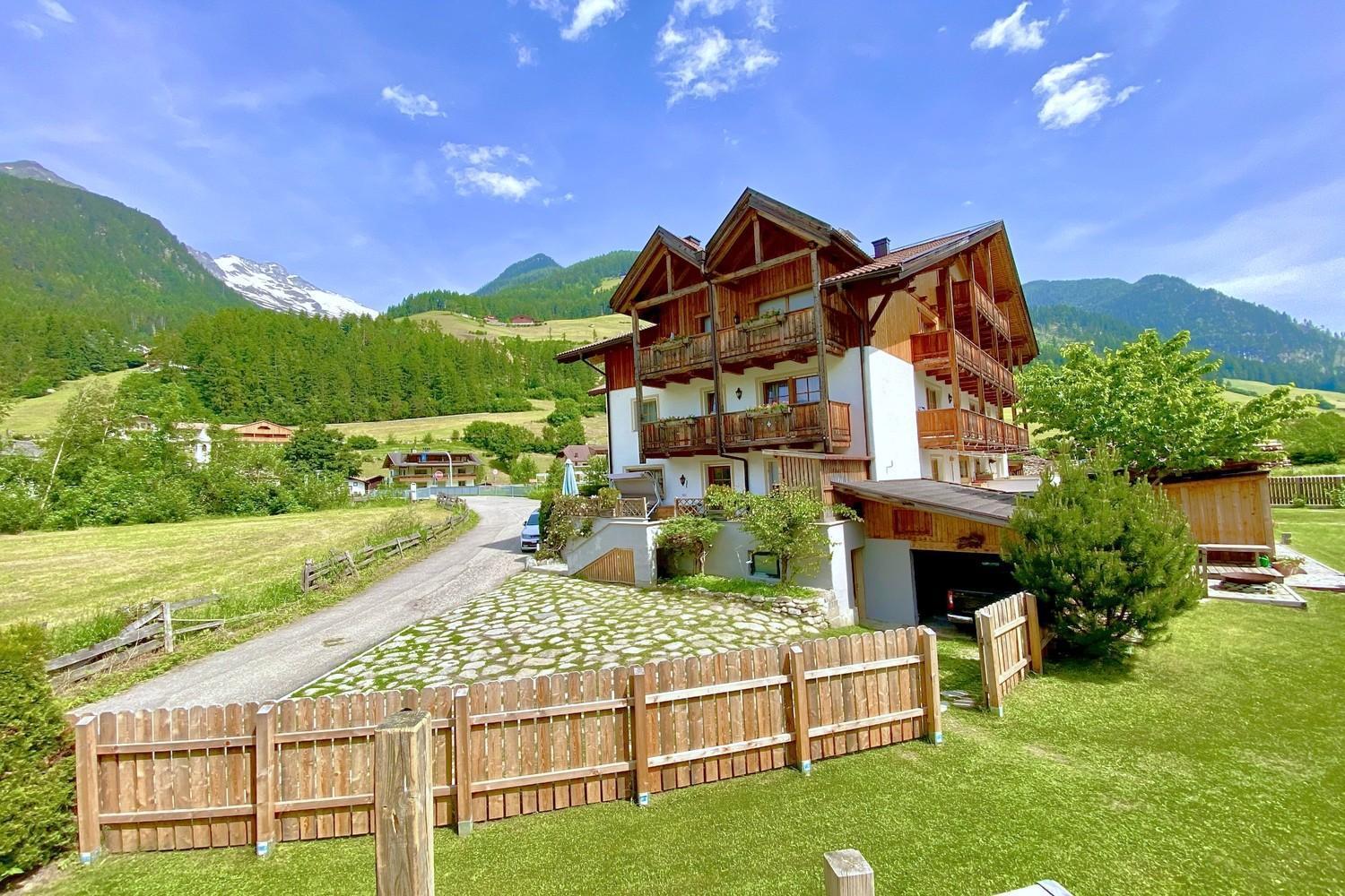 Apartments & Wellness Loefflerblick Cadipietra Esterno foto